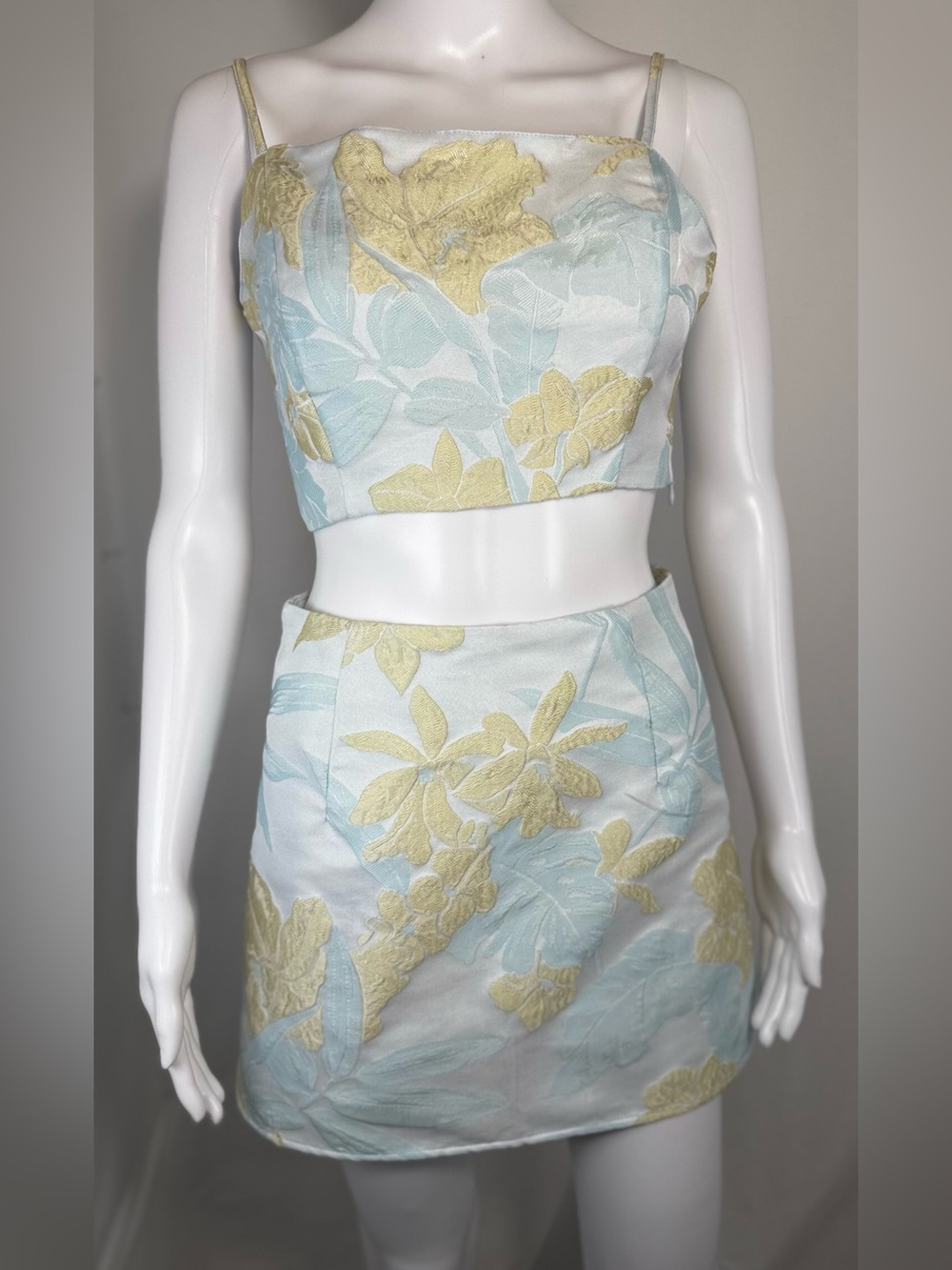 Lulus Pastel Jacquard Crop Top & Mini Skirt Matching Set Size Small